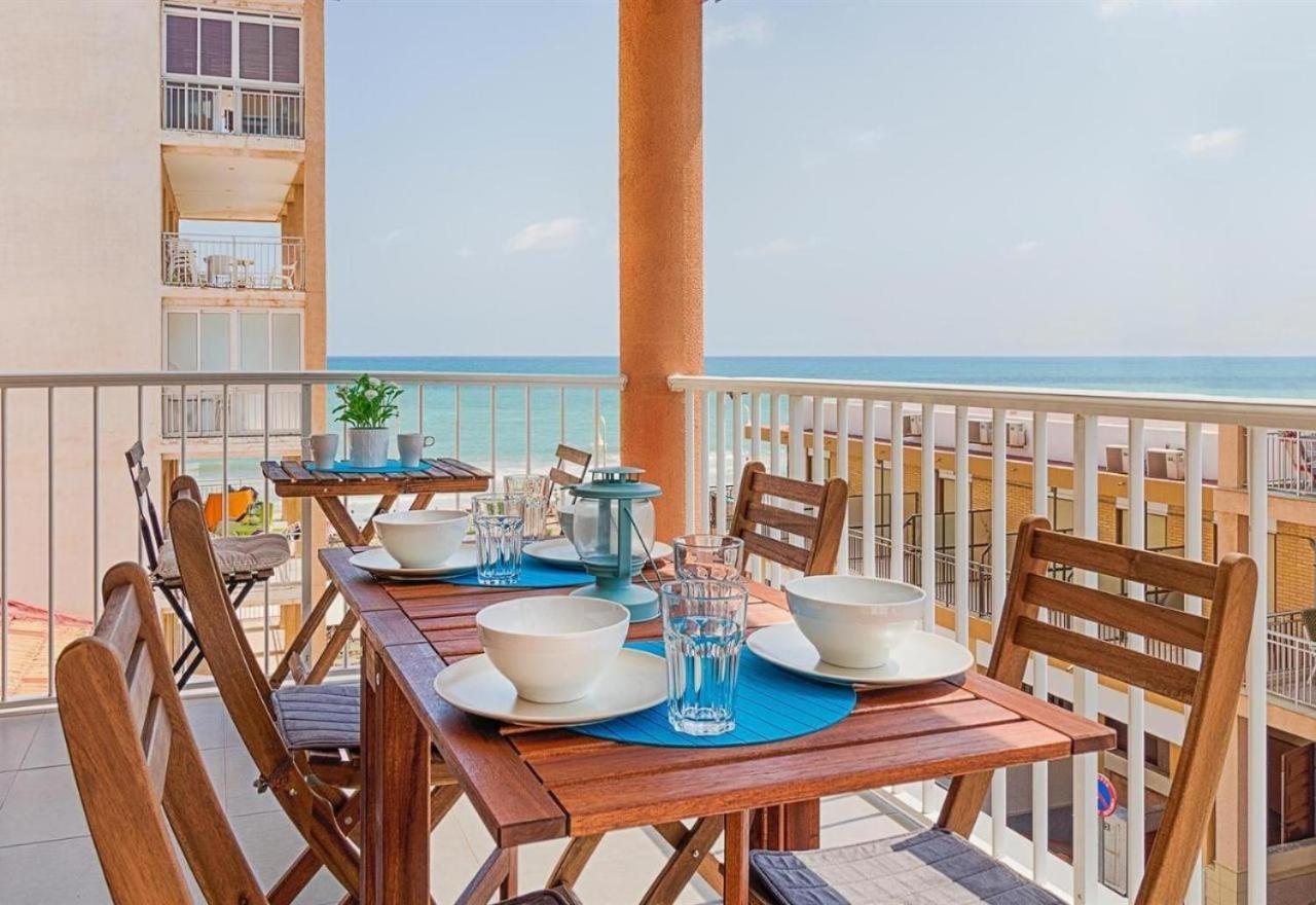 Seaview Modern Beach Apartment 瓜尔达马尔·德尔·塞古拉 外观 照片