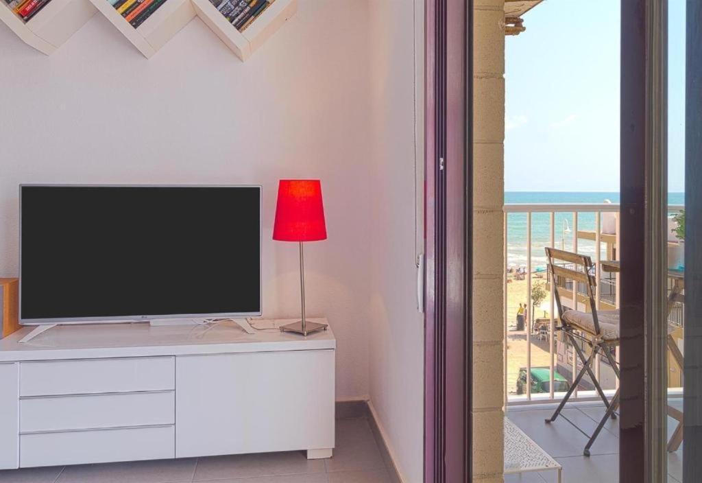 Seaview Modern Beach Apartment 瓜尔达马尔·德尔·塞古拉 外观 照片