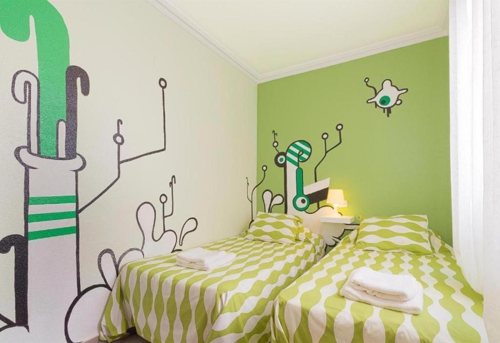 Seaview Modern Beach Apartment 瓜尔达马尔·德尔·塞古拉 外观 照片